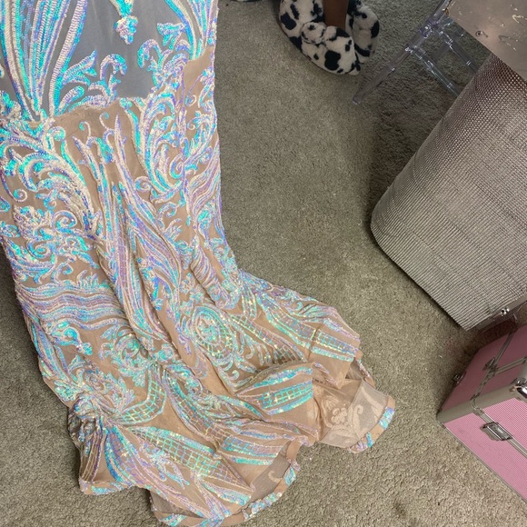 Pretty sequin dress 💎 - Picture 2 of 4